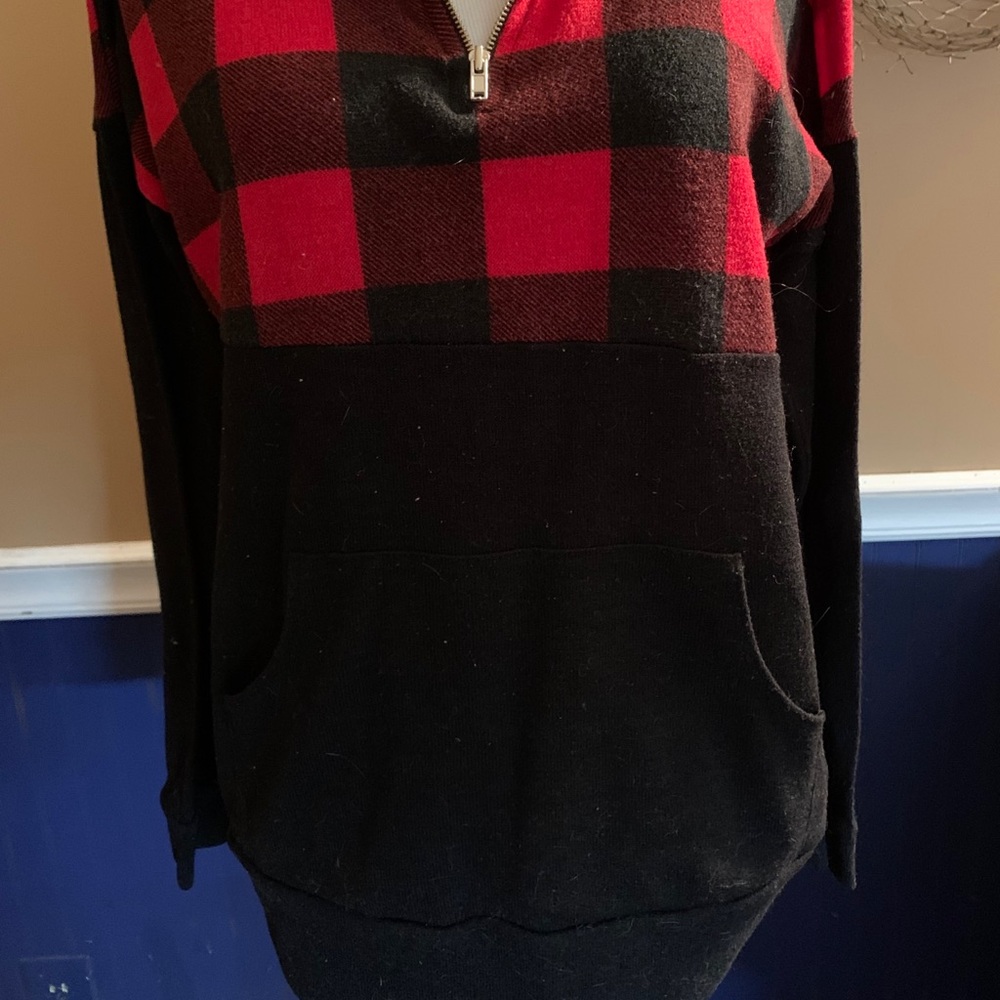 Large - Buffalo Plaid Pullover